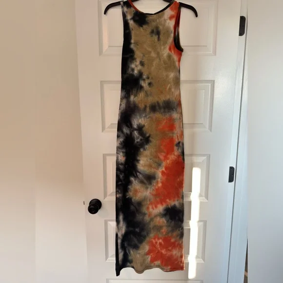 Fashion Nova Tie-Dye Maxi Dress Medium NWT - Picture 4 of 6